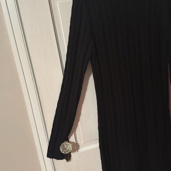 COPY - Kit + Sky Long Sleeve mock Turtleneck Mid Length Black Sweater Dress Siz… - Picture 4 of 8